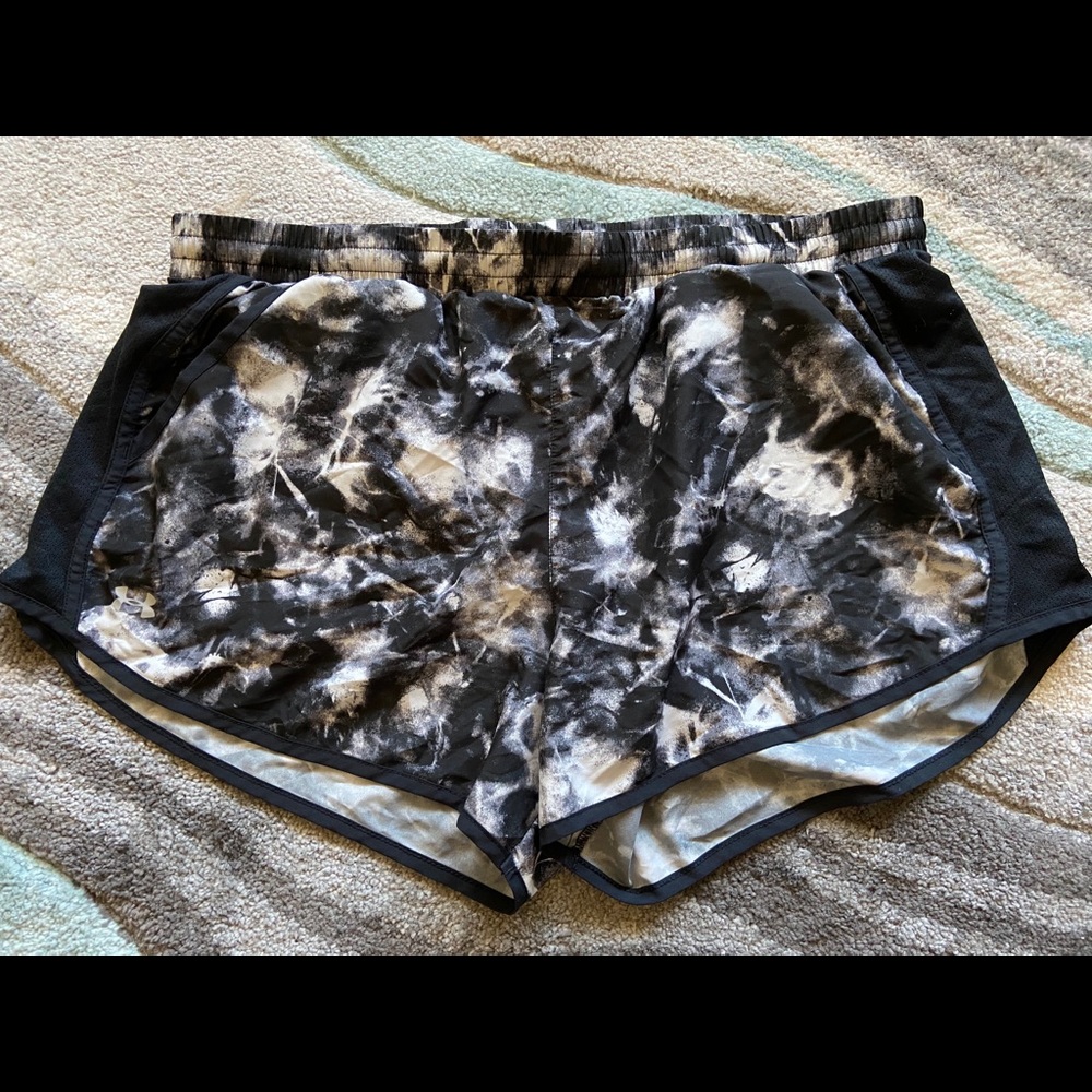 Under Armour Heat Gear shorts